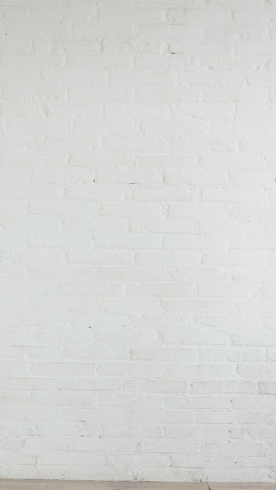 Vídeo de la falda Mónaco de Giebelle blanca elástica con volante central y fornitura dorada